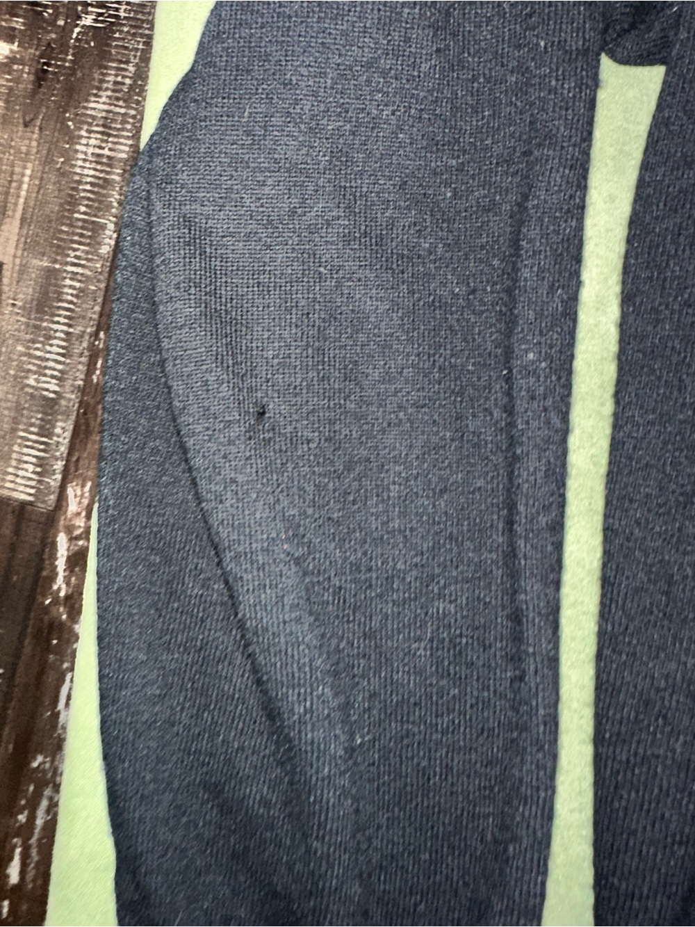 Banana Republic Men's Black Zip-Up Sweater - Picture 7 of 7